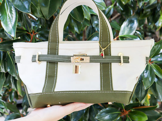 Elizabeth Petite Tote